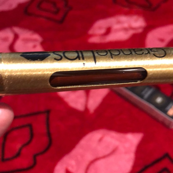 Ofra and Grande lips bundle - Picture 4 of 5